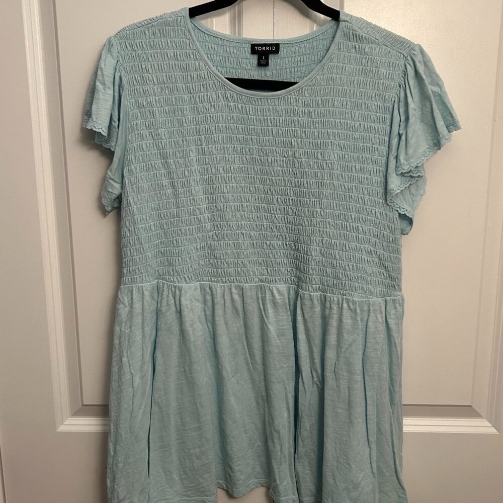 Torrid - Blue Smocked Babydoll Short Sleeve Top - Size 1